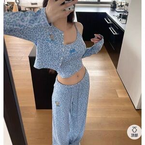 Blue Leopard Hello Kitty Print Sleepwear Set
